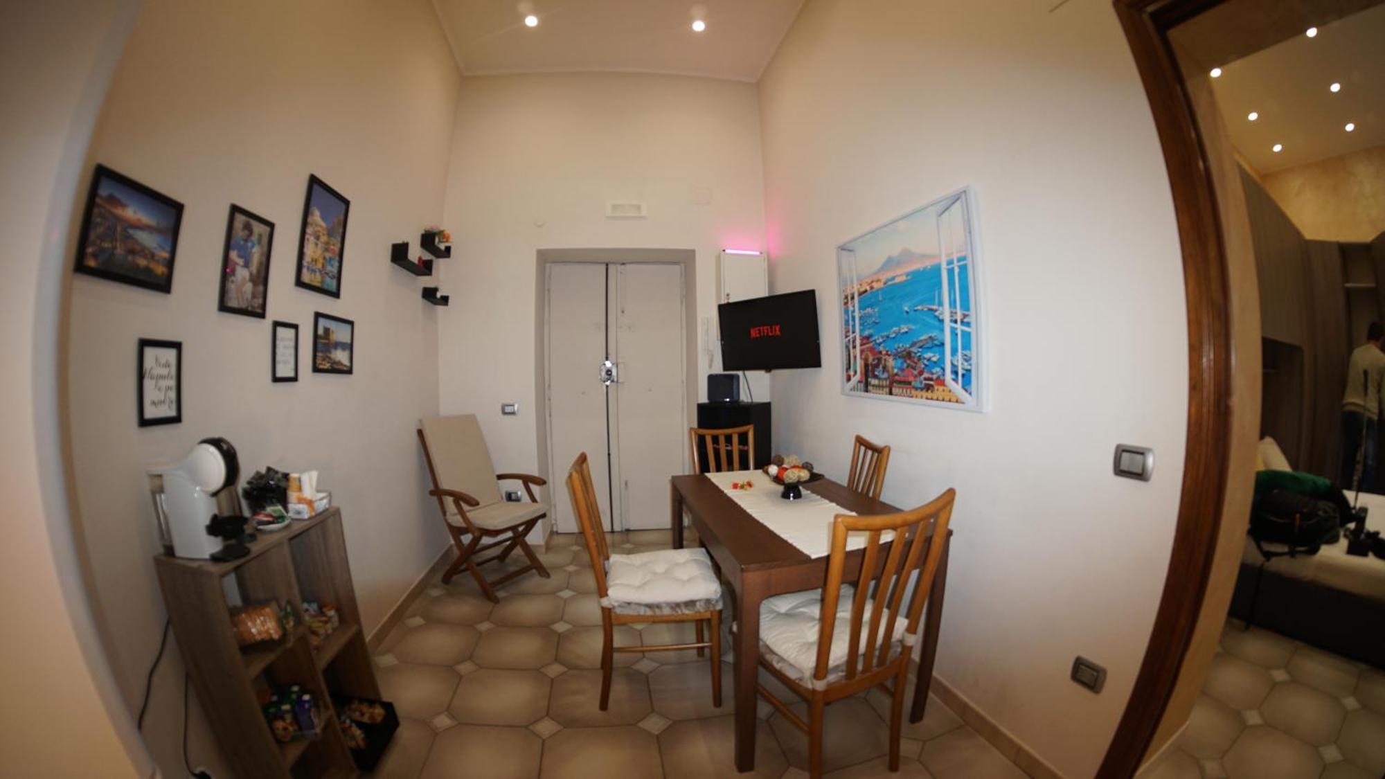 081 Stazione Centrale Home 那不勒斯 外观 照片